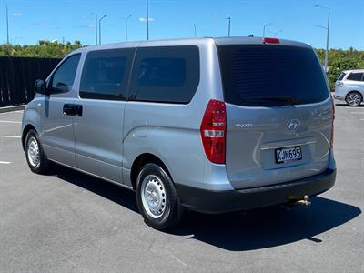 2017 Hyundai Iload - Thumbnail