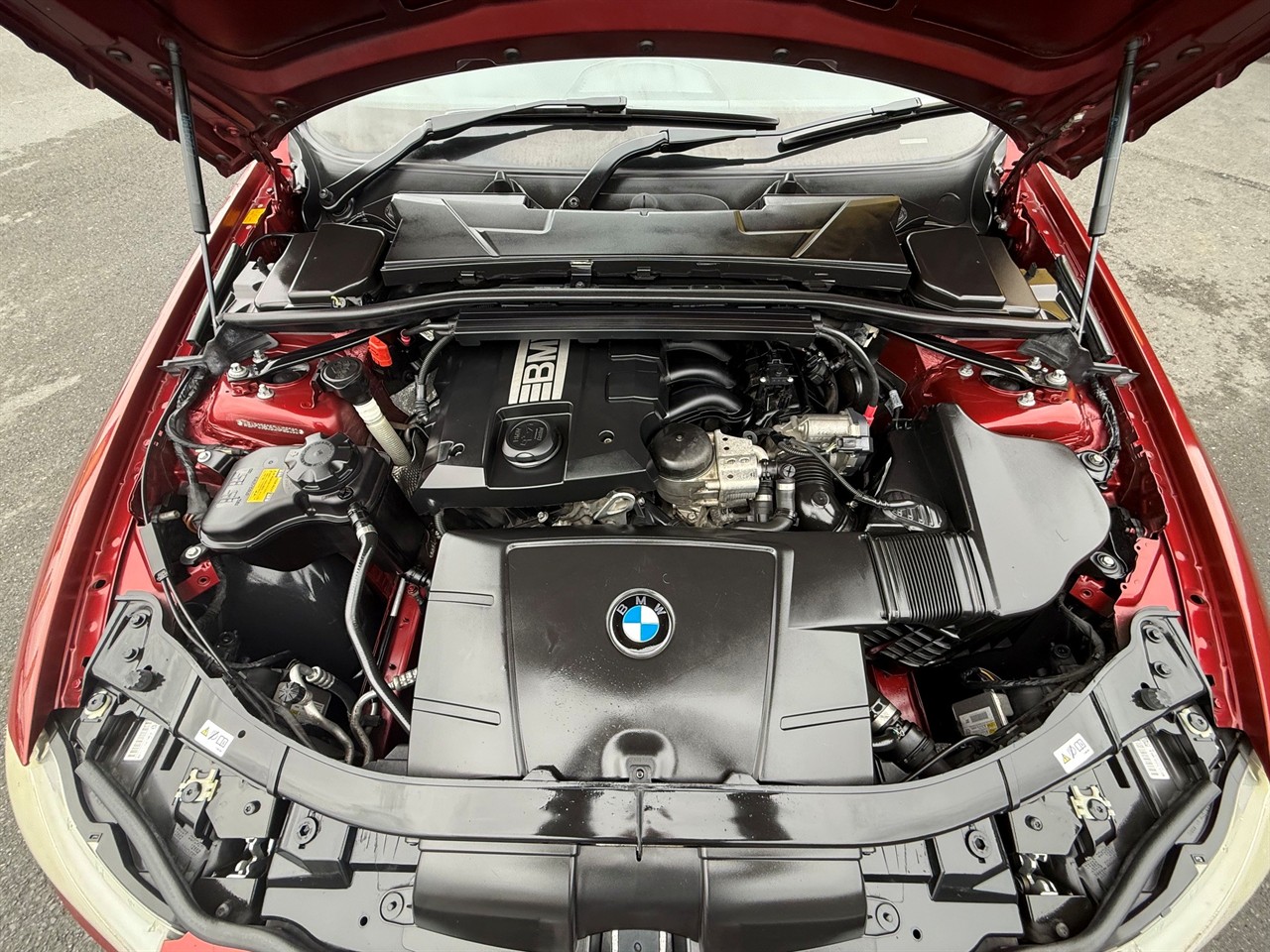 2011 BMW 320I