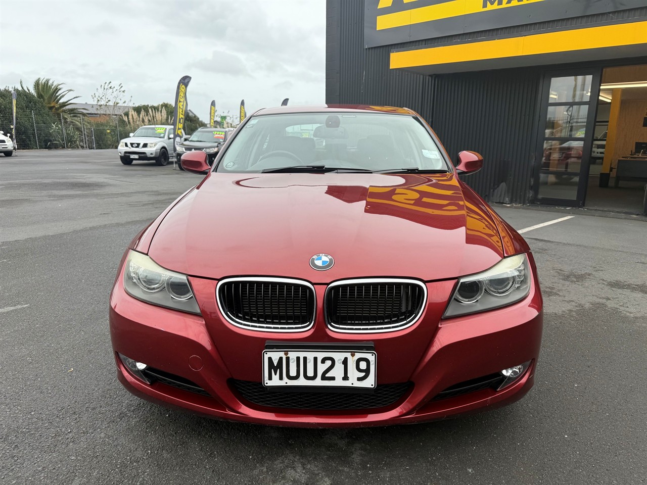 2011 BMW 320I