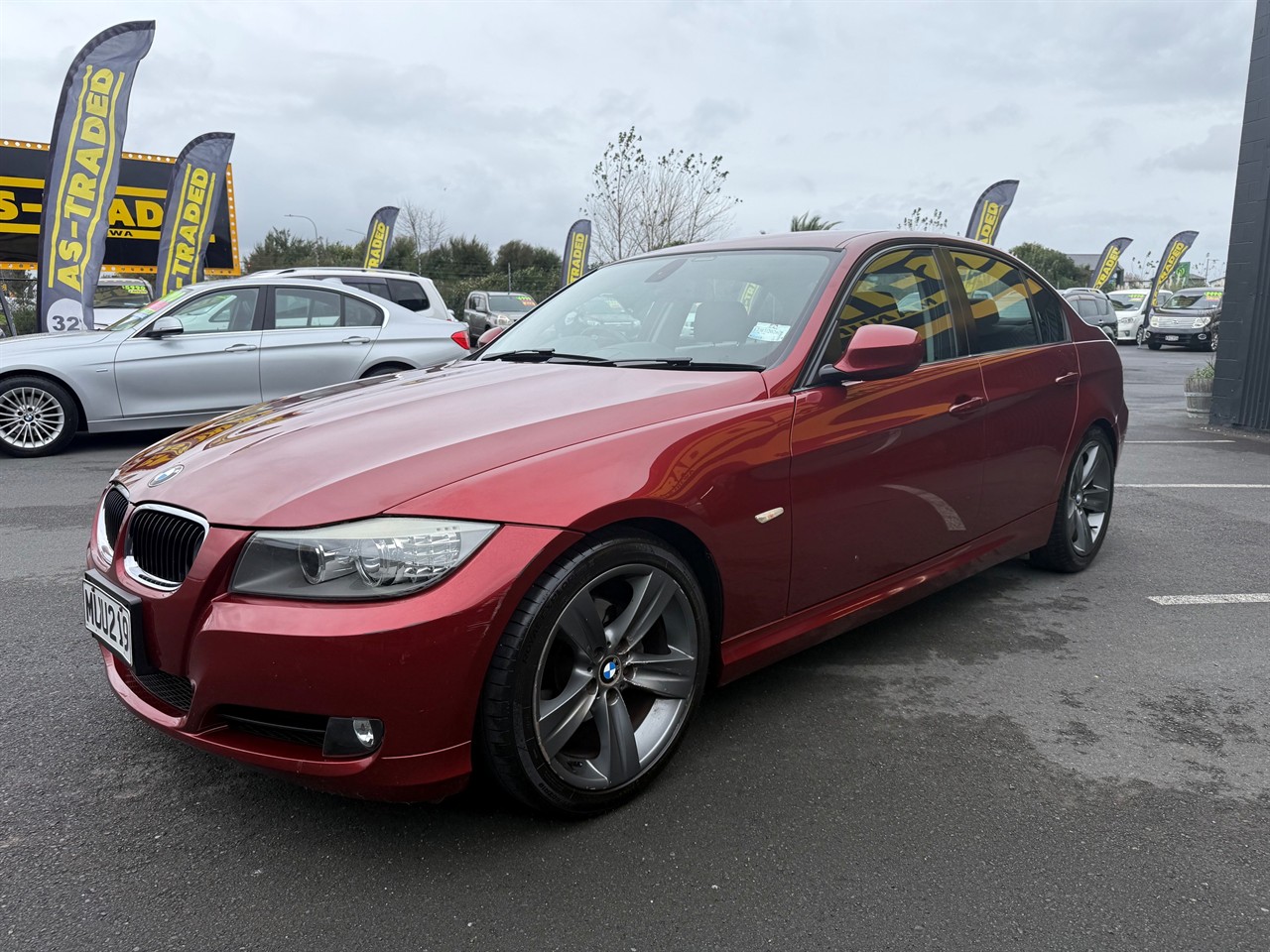 2011 BMW 320I