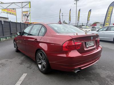 2011 BMW 320I - Thumbnail