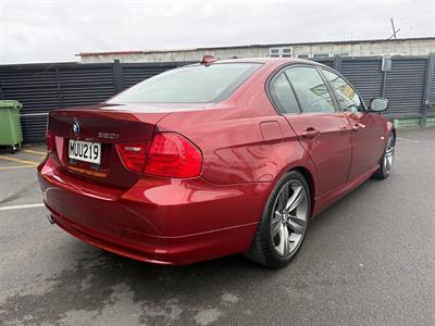 2011 BMW 320I - Thumbnail