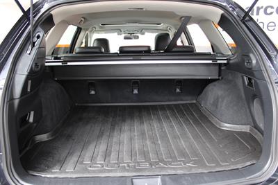 2015 Subaru OUTBACK - Thumbnail
