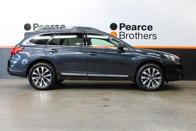 2015 Subaru OUTBACK - Thumbnail