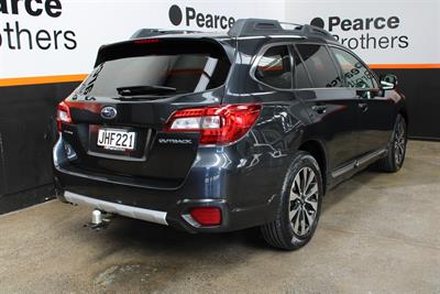 2015 Subaru OUTBACK - Thumbnail