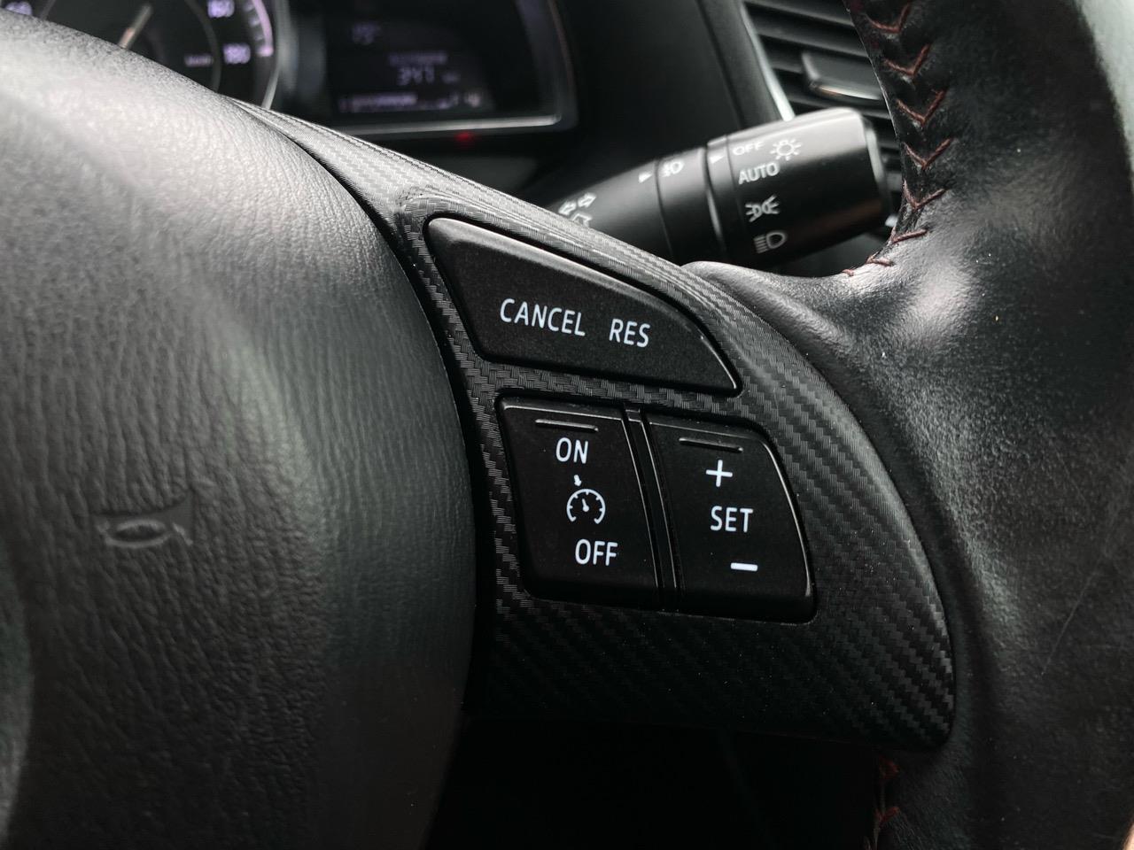 2014 Mazda Axela