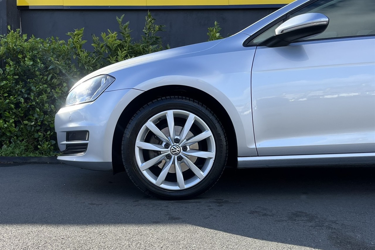 2014 Volkswagen GOLF