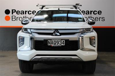 2020 Mitsubishi Triton - Thumbnail