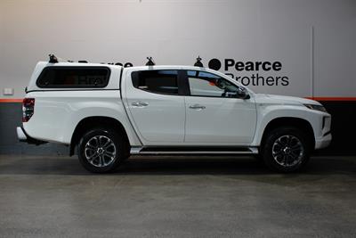 2020 Mitsubishi Triton - Thumbnail