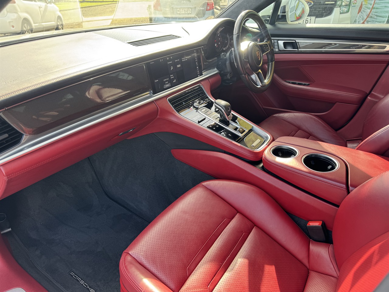2017 Porsche PANAMERA