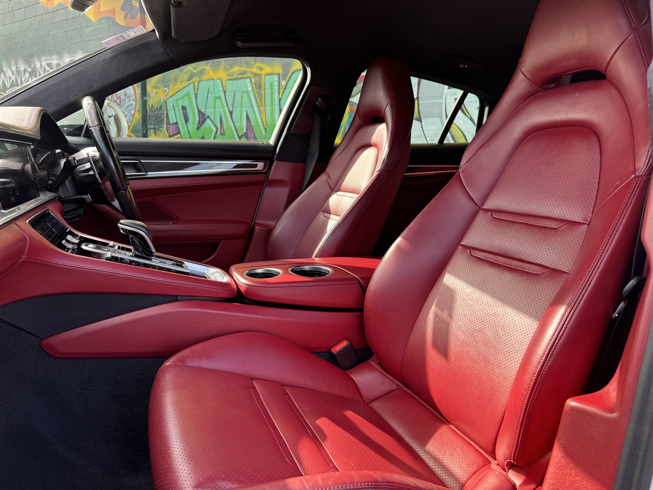 2017 Porsche PANAMERA