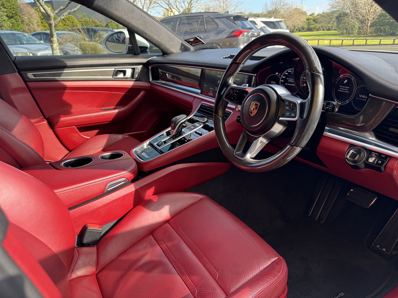 2017 Porsche PANAMERA