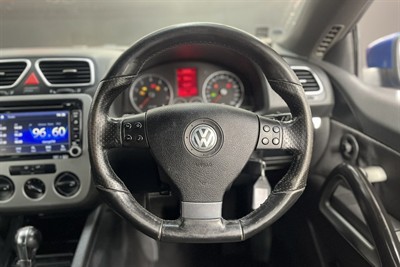 2009 Volkswagen Scirocco - Thumbnail