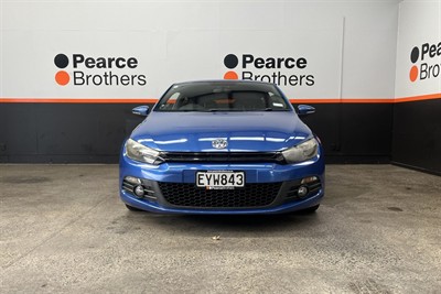 2009 Volkswagen Scirocco - Thumbnail