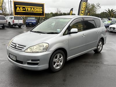2006 Toyota Ipsum - Thumbnail