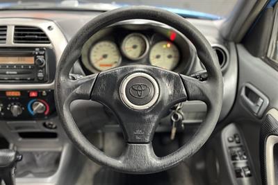 2003 Toyota RAV4 - Thumbnail