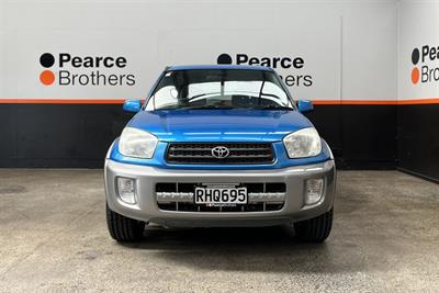 2003 Toyota RAV4 - Thumbnail