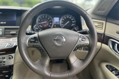 2010 Nissan Fuga - Thumbnail