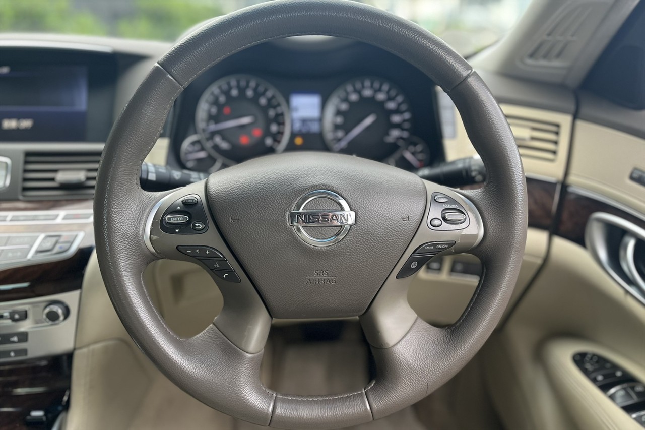 2010 Nissan Fuga