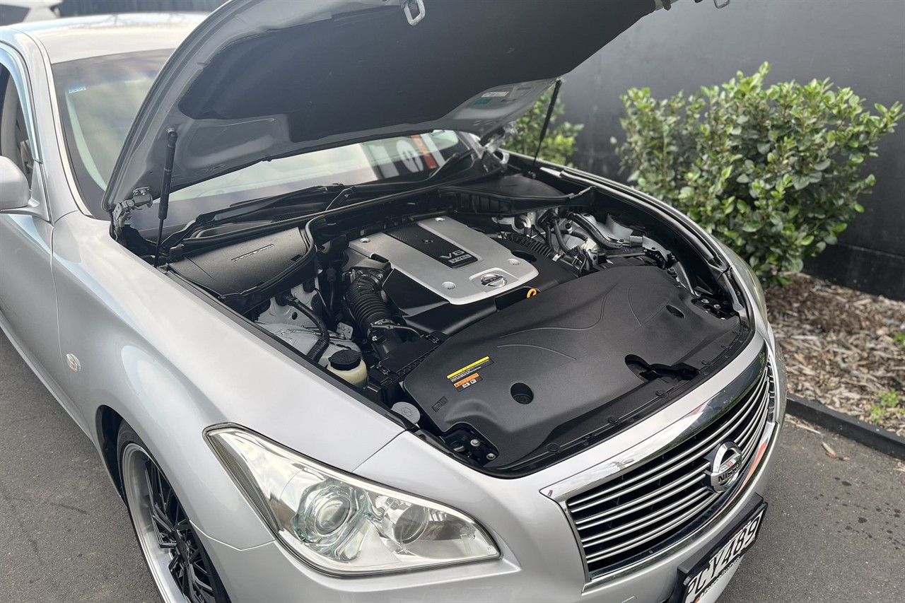 2010 Nissan Fuga