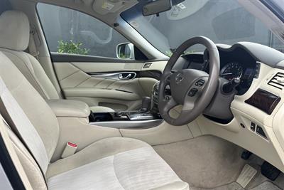 2010 Nissan Fuga - Thumbnail