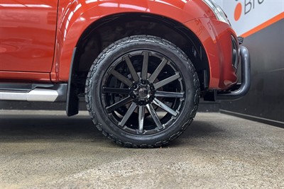 2017 Isuzu D-Max - Thumbnail