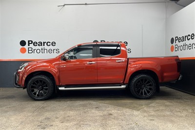 2017 Isuzu D-Max - Thumbnail