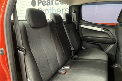 2017 Isuzu D-Max - Thumbnail