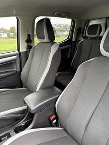 2019 Holden Colorado - Thumbnail