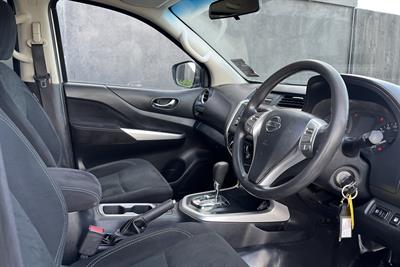 2017 Nissan Navara - Thumbnail