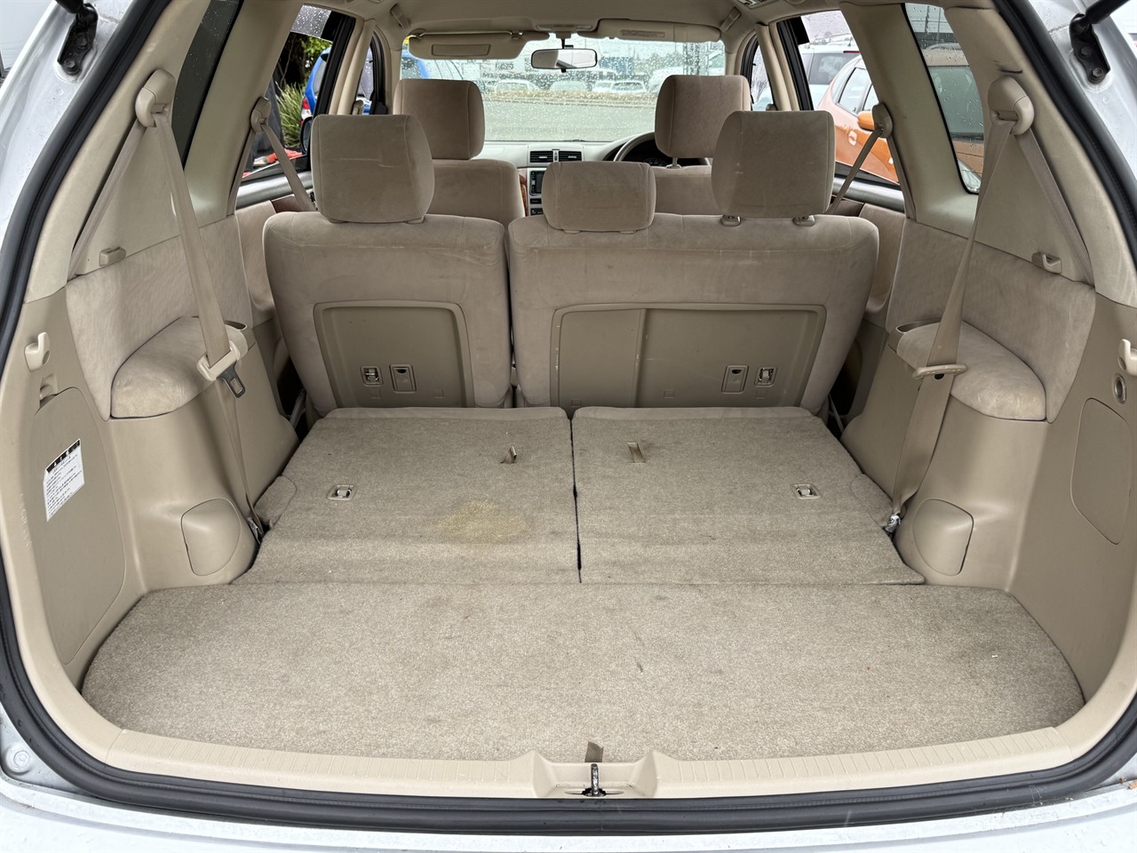 2006 Toyota Ipsum
