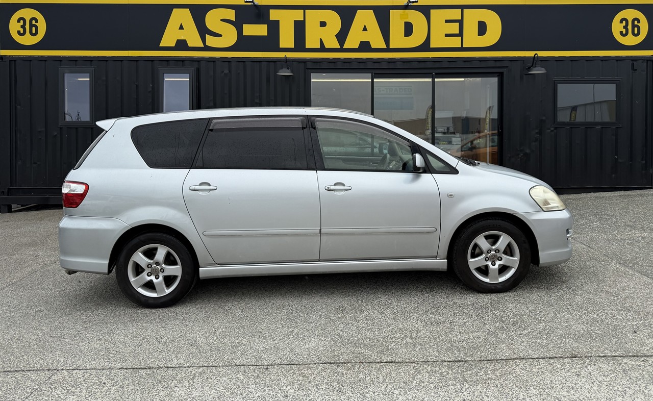 2006 Toyota Ipsum