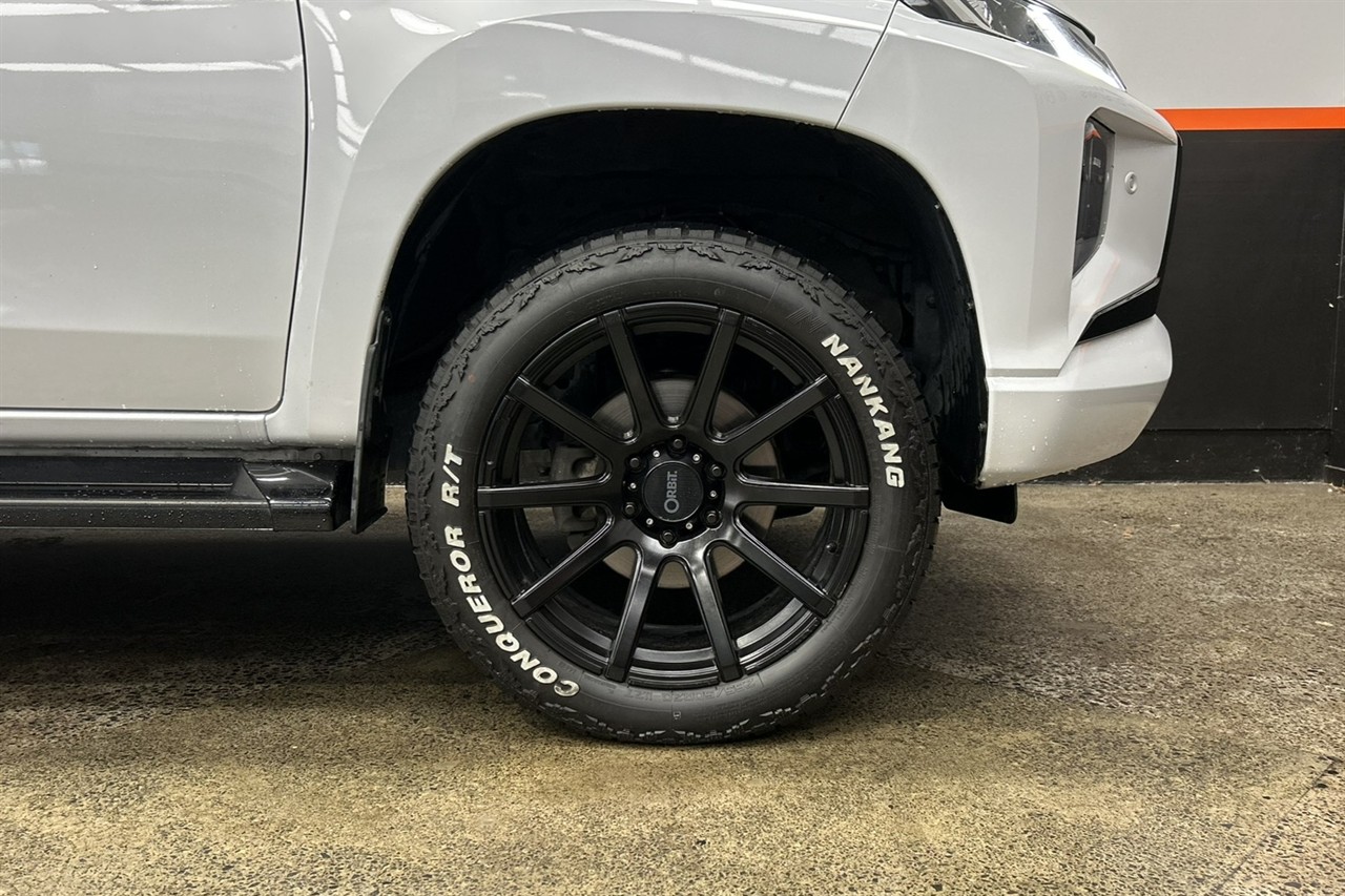 2021 Mitsubishi Triton