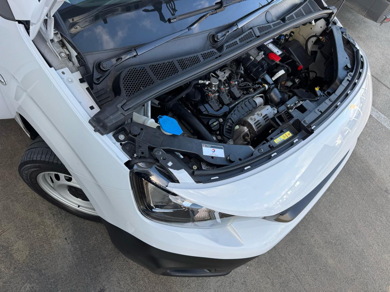 2023 Peugeot Partner