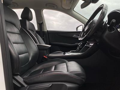 2022 MG Hs - Thumbnail