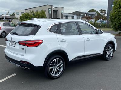 2022 MG Hs - Thumbnail