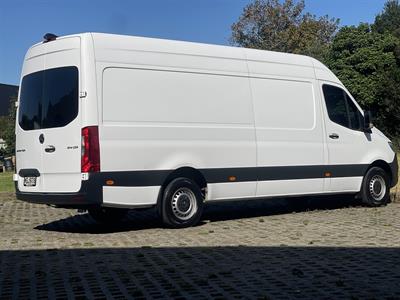 2019 Mercedes-Benz Sprinter - Thumbnail