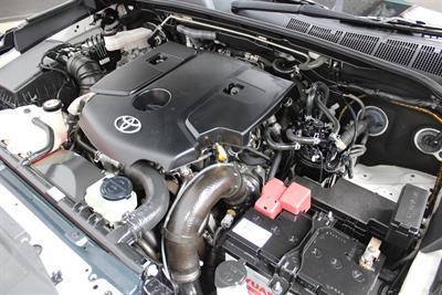 2019 Toyota Hilux - Thumbnail