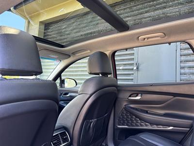 2020 Hyundai SANTA FE - Thumbnail