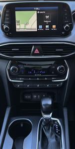 2020 Hyundai SANTA FE - Thumbnail