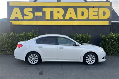 2012 Subaru Legacy - Thumbnail