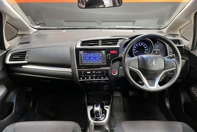2014 Honda FIT - Thumbnail