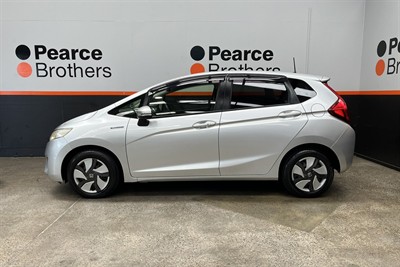 2014 Honda FIT - Thumbnail