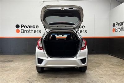 2014 Honda FIT - Thumbnail