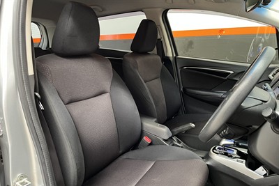 2014 Honda FIT - Thumbnail