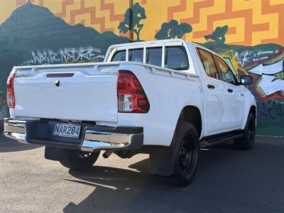 2020 Toyota Hilux - Thumbnail