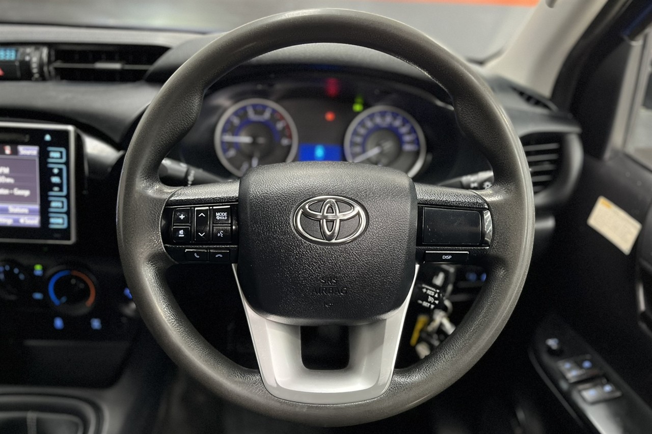 2017 Toyota Hilux