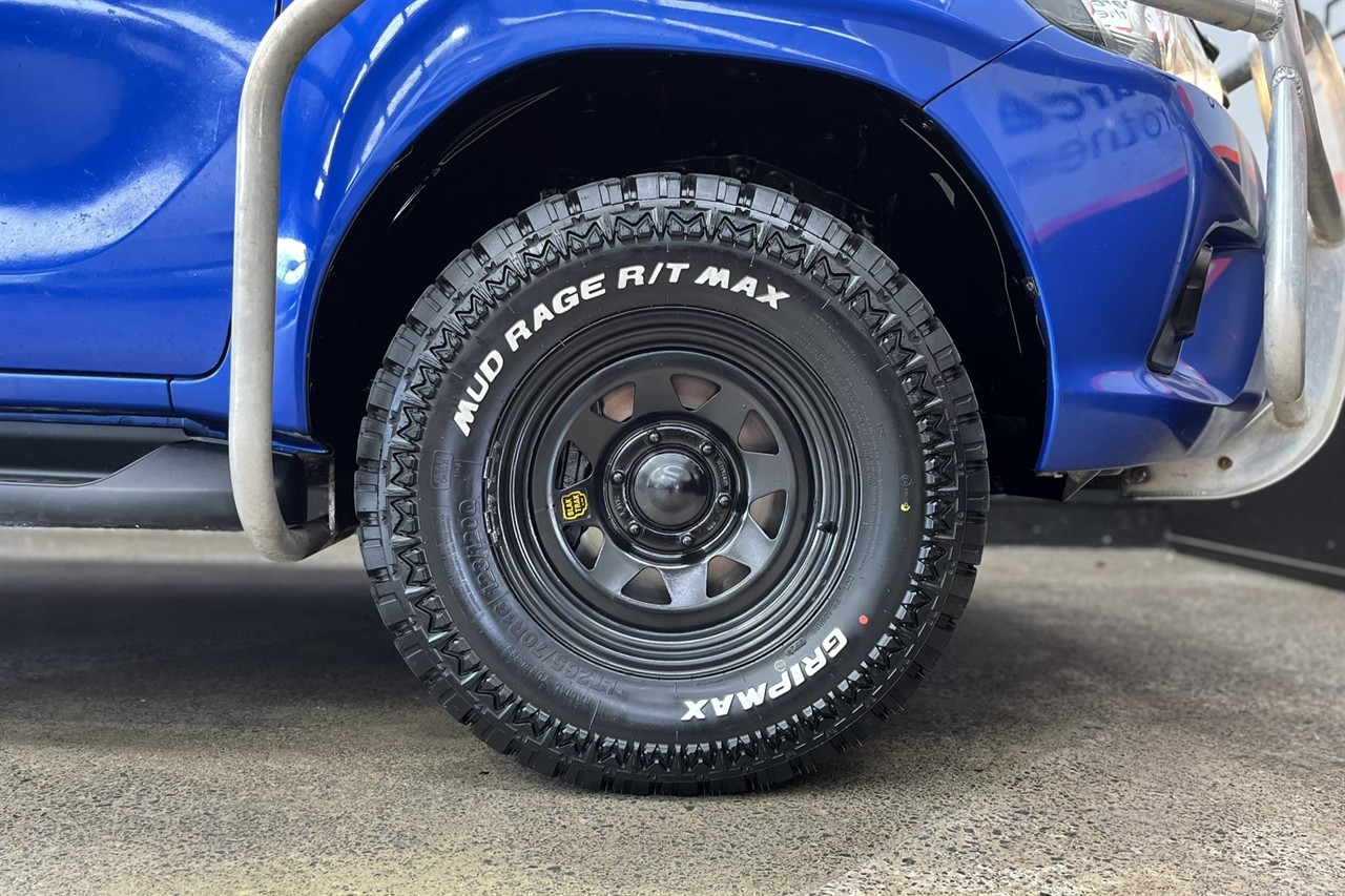 2017 Toyota Hilux