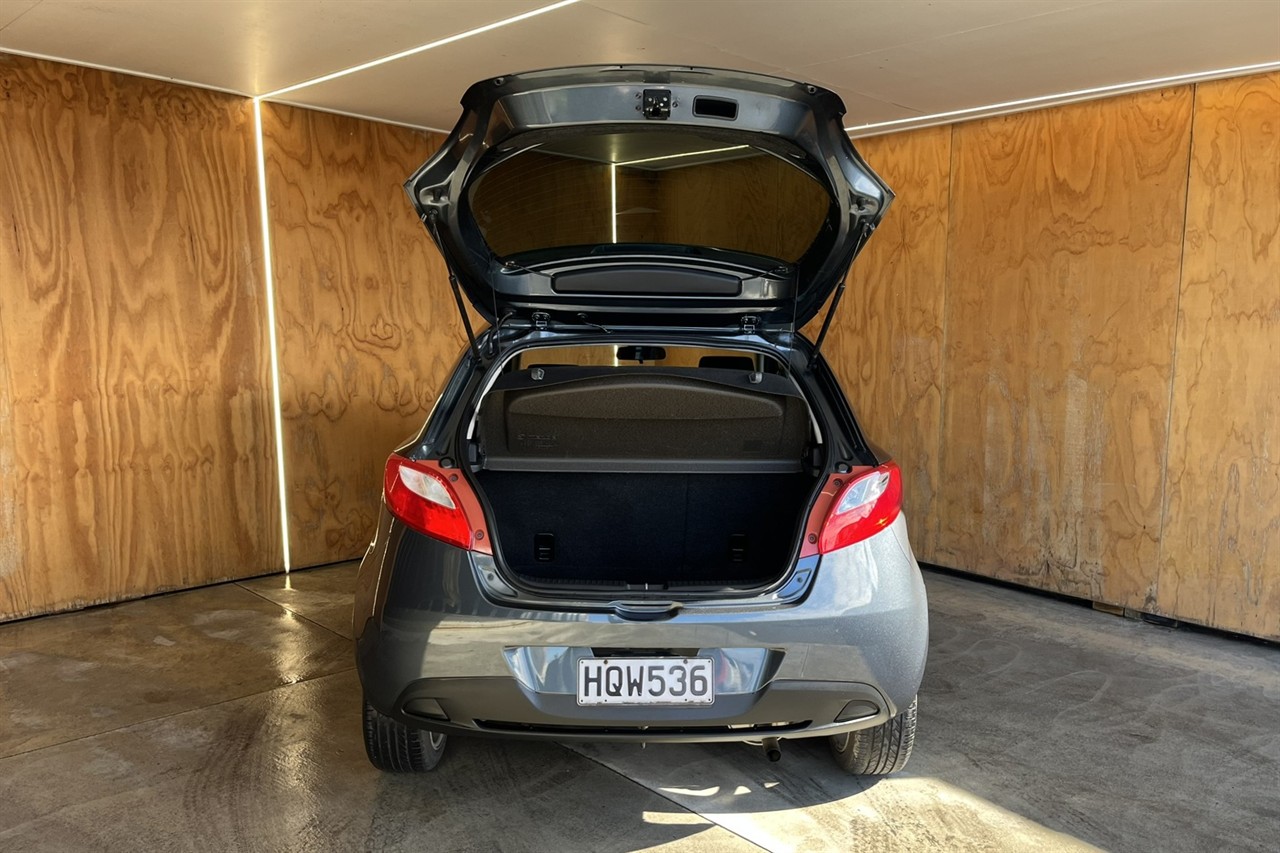 2007 Mazda Demio
