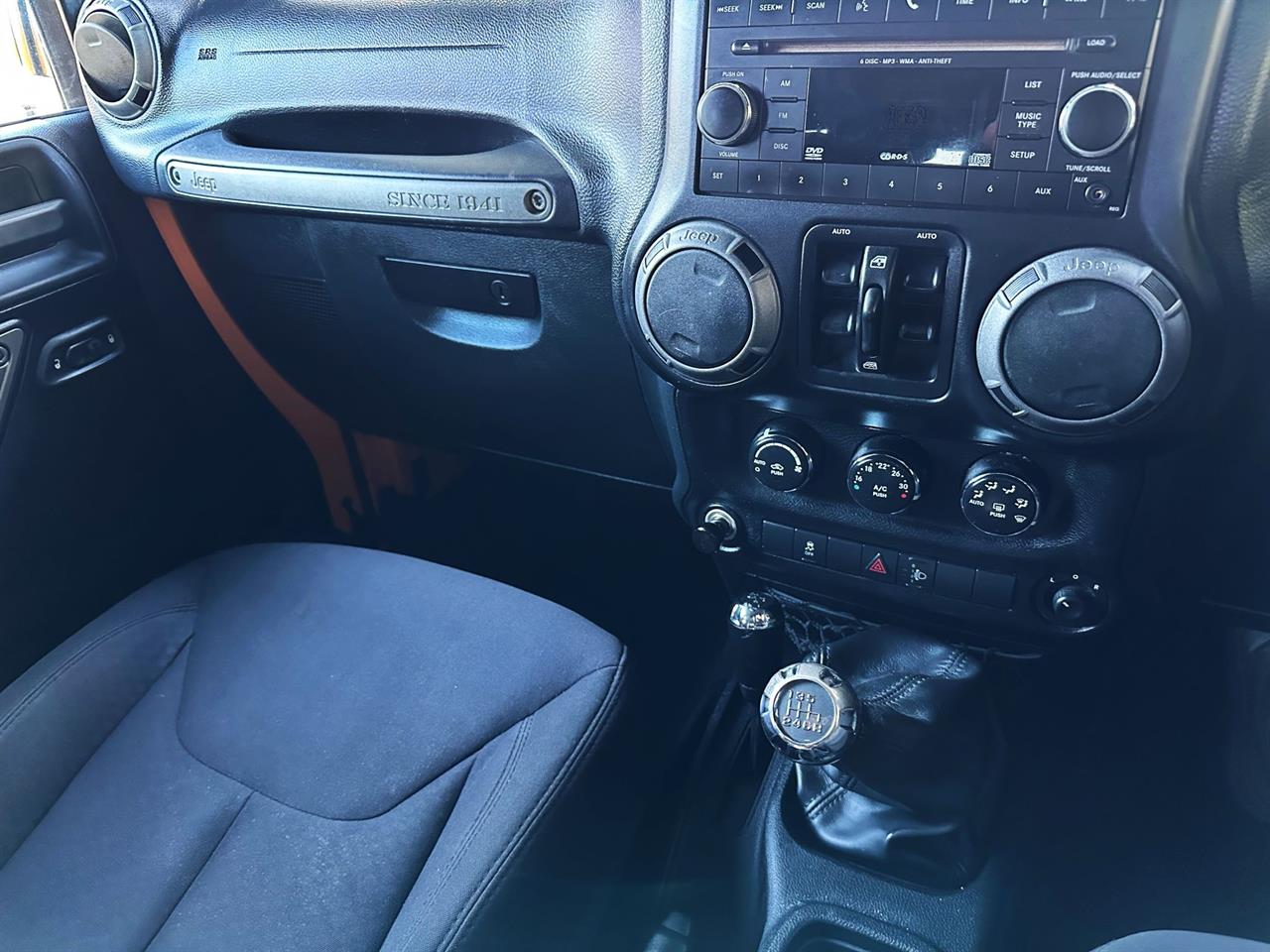 2012 Jeep WRANGLER